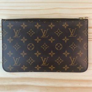Louis Vuitton Neverfull Pochette Monogram Canvas
